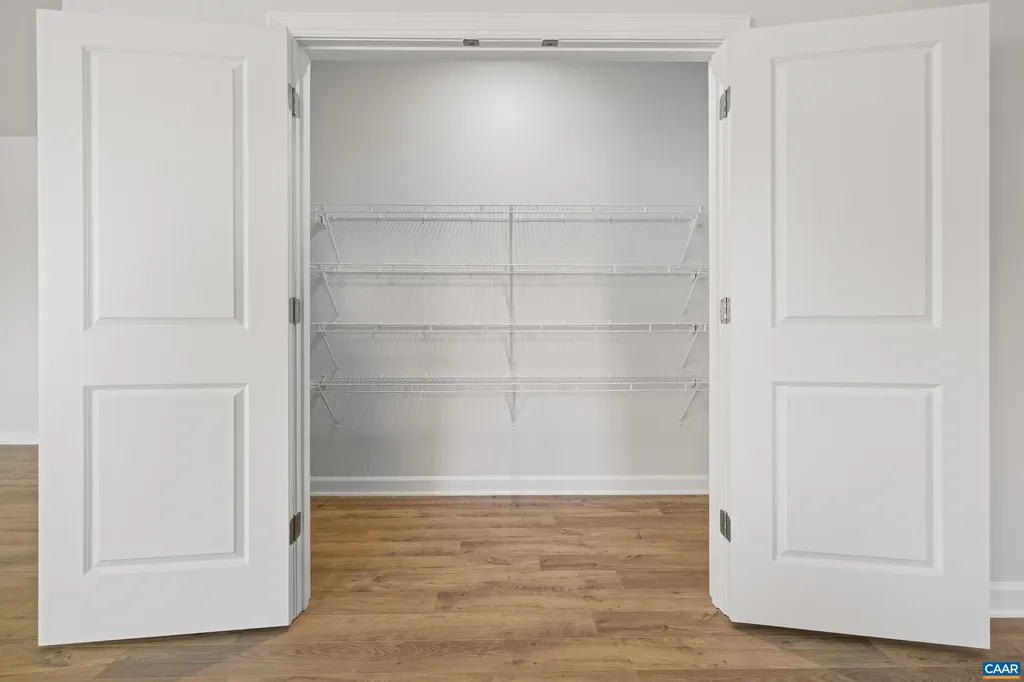 33 Whisperwood Court Troy VA 22974