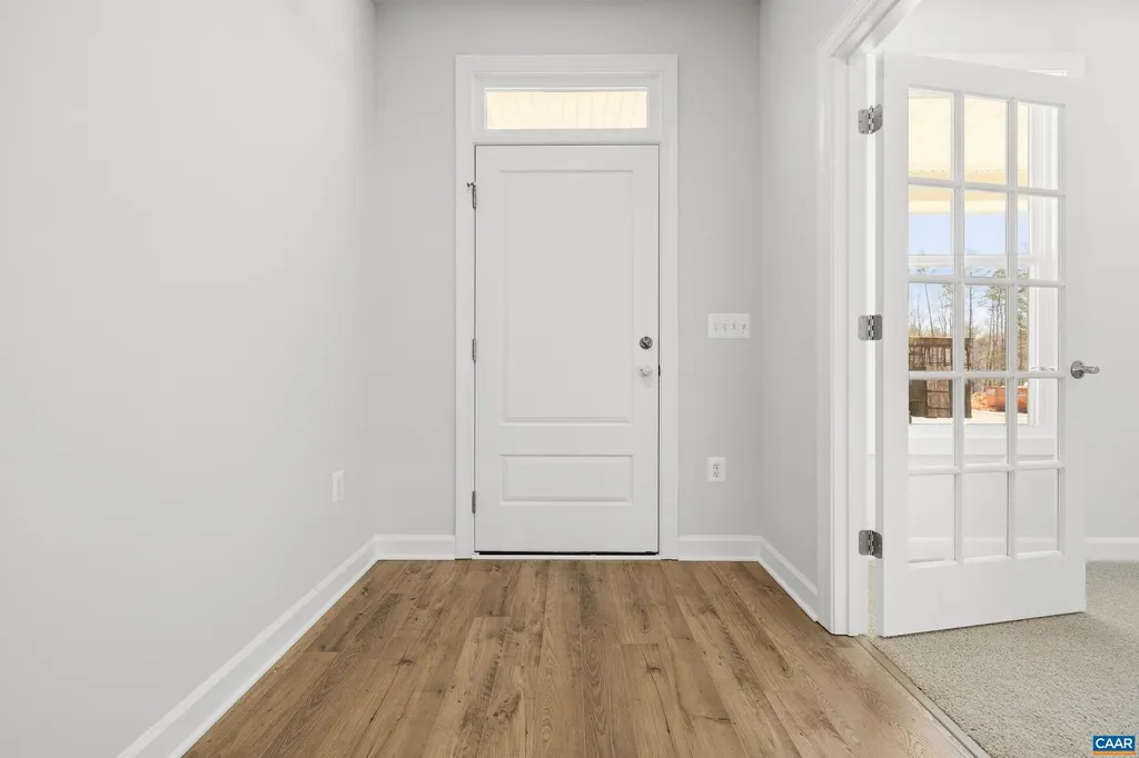 33 Whisperwood Court Troy VA 22974