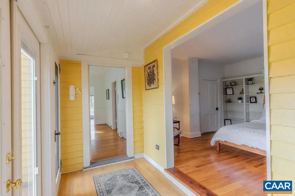 1298 Kenwood Lane Charlottesville VA 22901