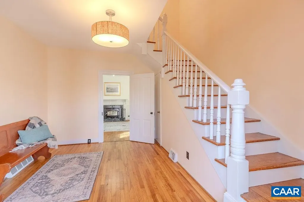 1298 Kenwood Lane Charlottesville VA 22901