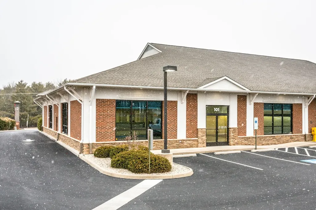 16 Gosnell Crossing Staunton VA 24401