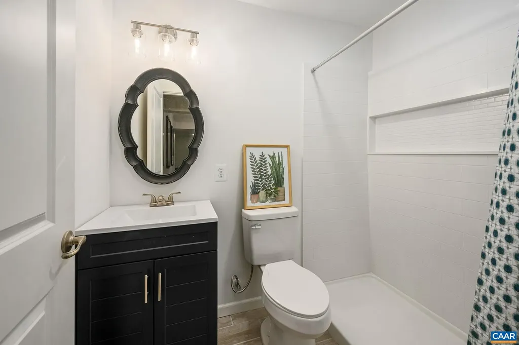 1634 Wickham Way Charlottesville VA 22901