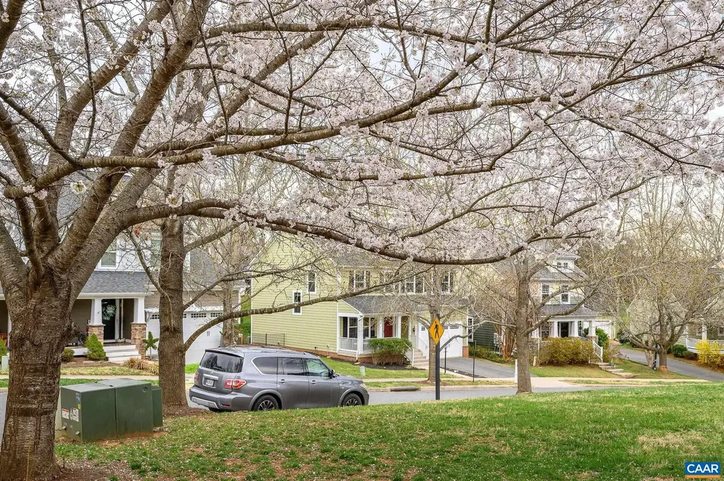 1634 Wickham Way Charlottesville VA 22901