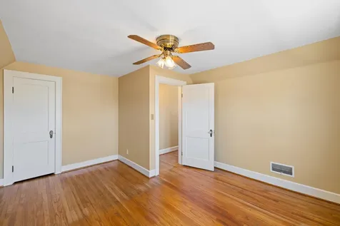 199 N Bath Avenue Waynesboro VA 22980