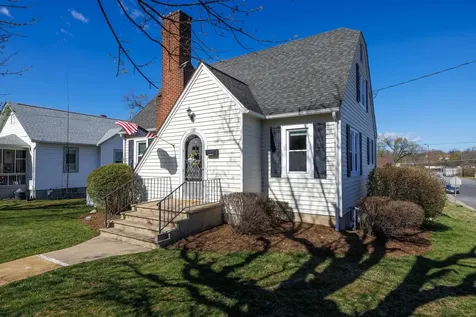 199 N Bath Avenue Waynesboro VA 22980