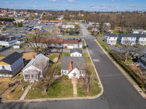 199 N Bath Avenue Waynesboro VA 22980