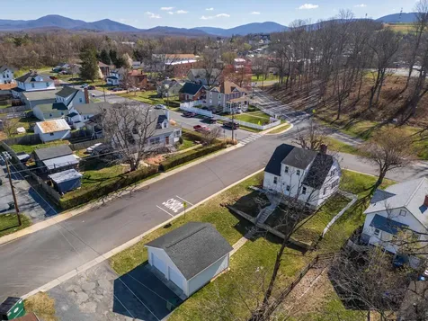 199 N Bath Avenue Waynesboro VA 22980