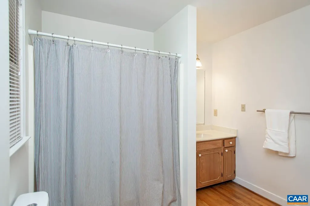 913 Saint Charles Avenue Charlottesville VA 22901