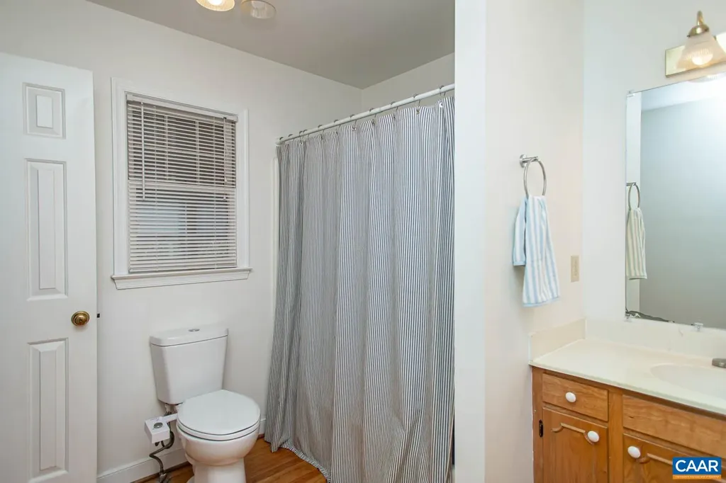 913 Saint Charles Avenue Charlottesville VA 22901