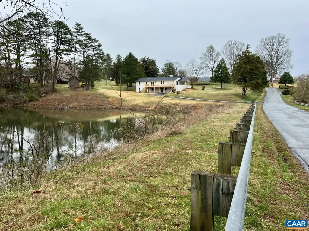 100 Northwest Lane Charlottesville VA 22911