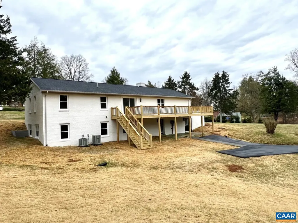 100 Northwest Lane Charlottesville VA 22911