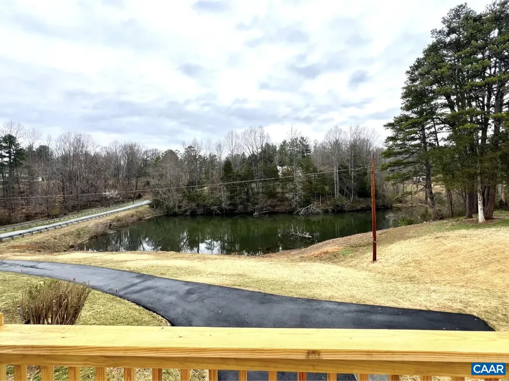 100 Northwest Lane Charlottesville VA 22911