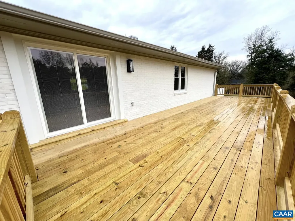 100 Northwest Lane Charlottesville VA 22911