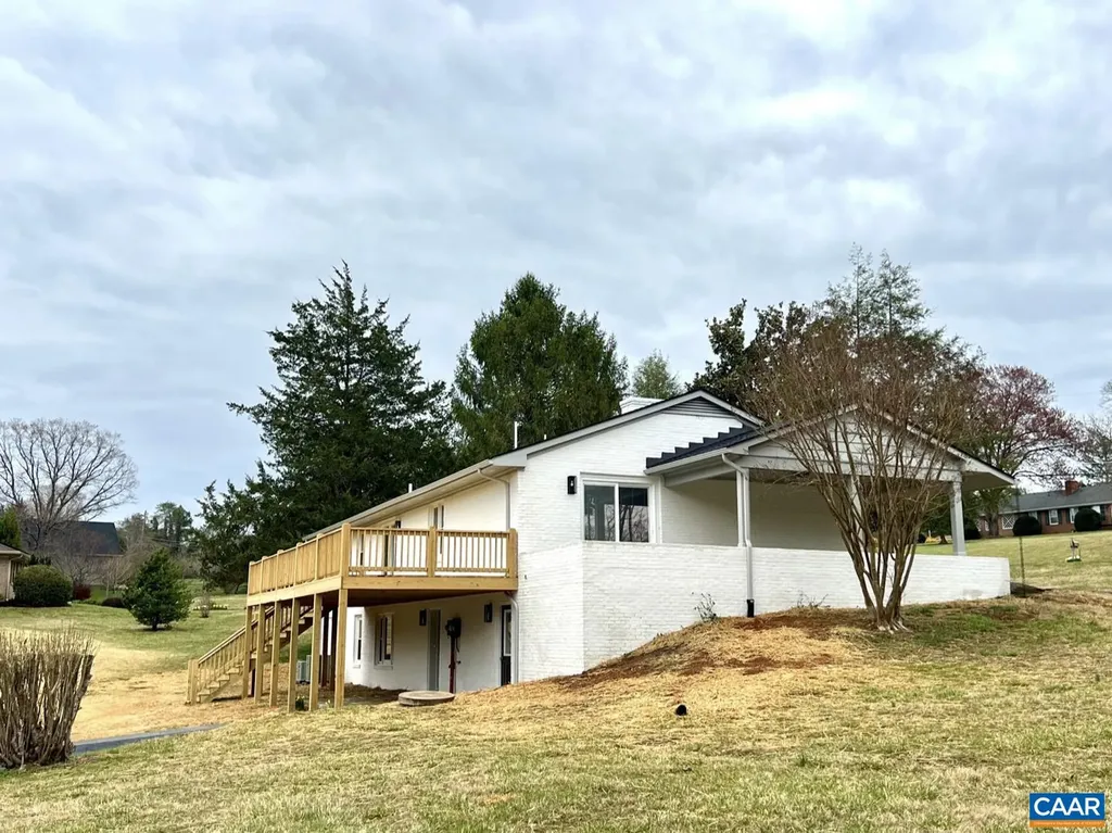 100 Northwest Lane Charlottesville VA 22911