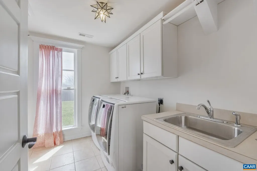 7127 Bradbury Court Crozet VA 22932