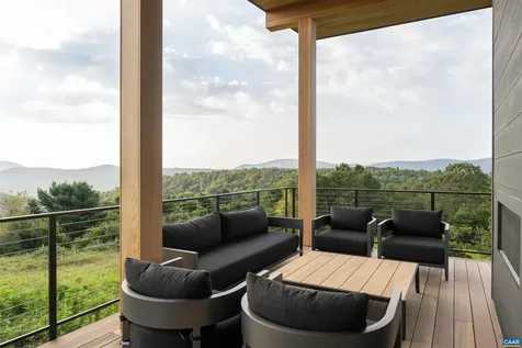 410 Twelve Ridges Way Vesuvius VA 24483