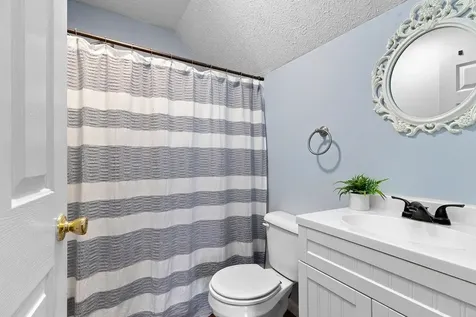 722 Mineola Street Staunton VA 24401