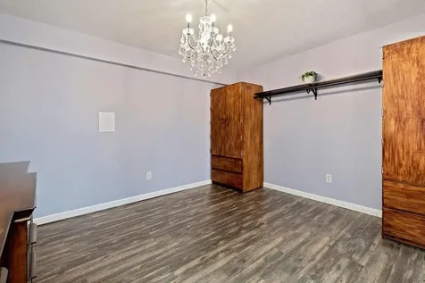 722 Mineola Street Staunton VA 24401