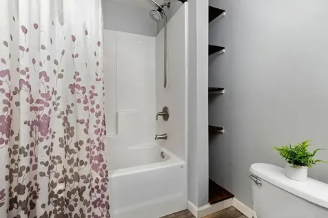 722 Mineola Street Staunton VA 24401