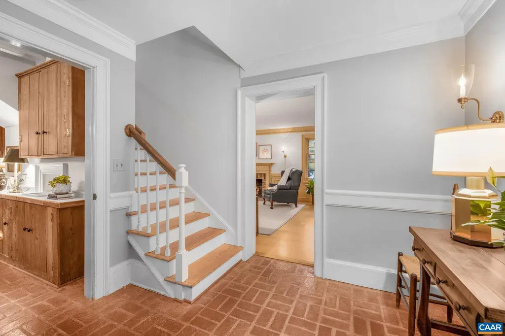 306 Wellington Drive Charlottesville VA 22903