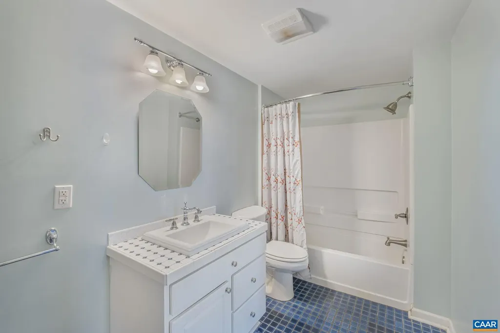 2212 Ambrose Way Charlottesville VA 22901