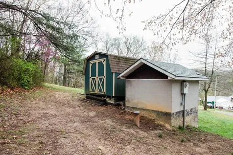 101 Sharp Hill Lane Hinton VA 22831