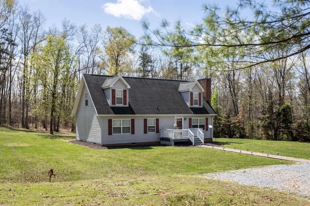 180 Iron Works Lane Elkton VA 22827