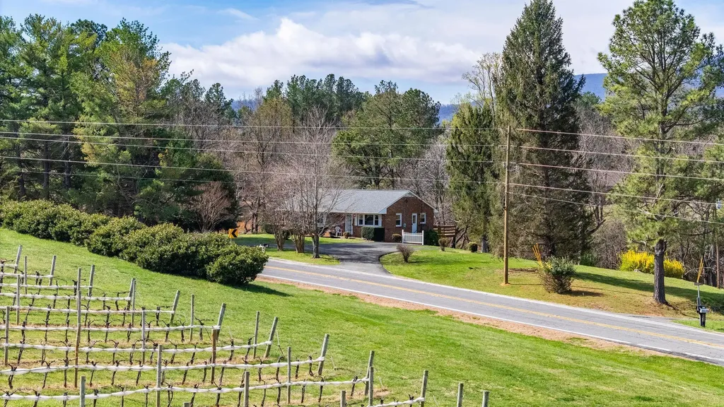 1371 Afton Mountain Road Afton VA 22920