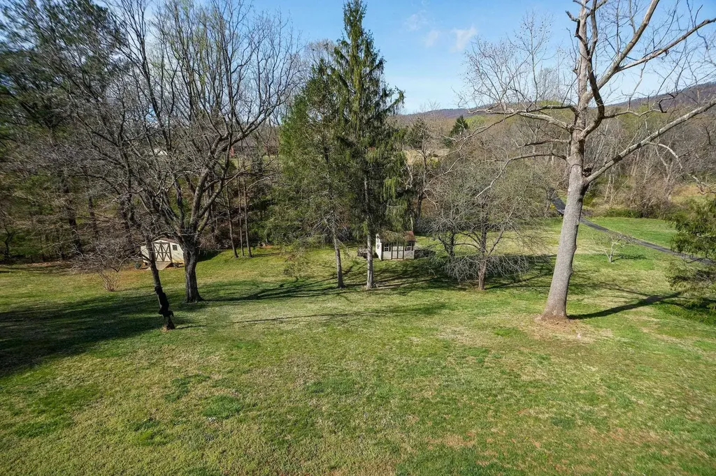 1371 Afton Mountain Road Afton VA 22920