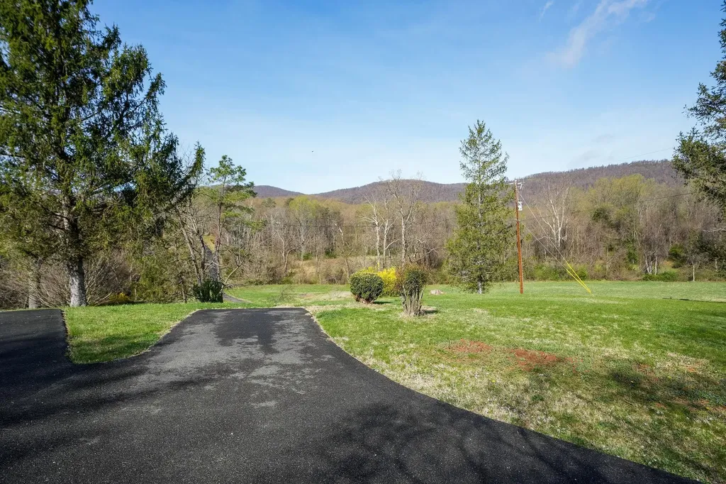 1371 Afton Mountain Road Afton VA 22920