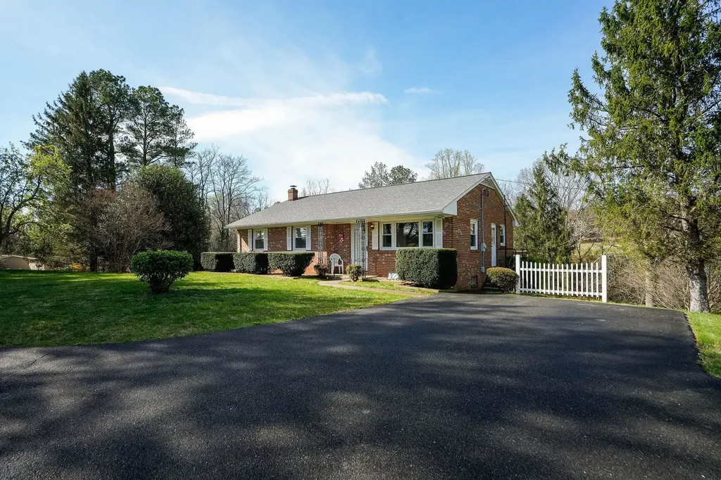 1371 Afton Mountain Road Afton VA 22920