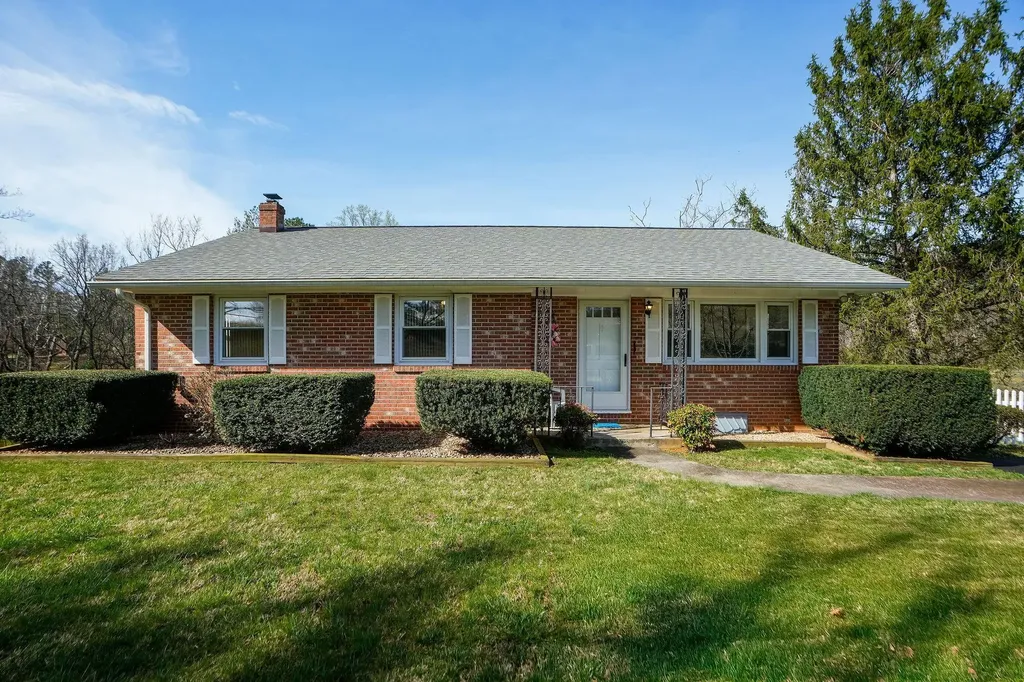 1371 Afton Mountain Road Afton VA 22920