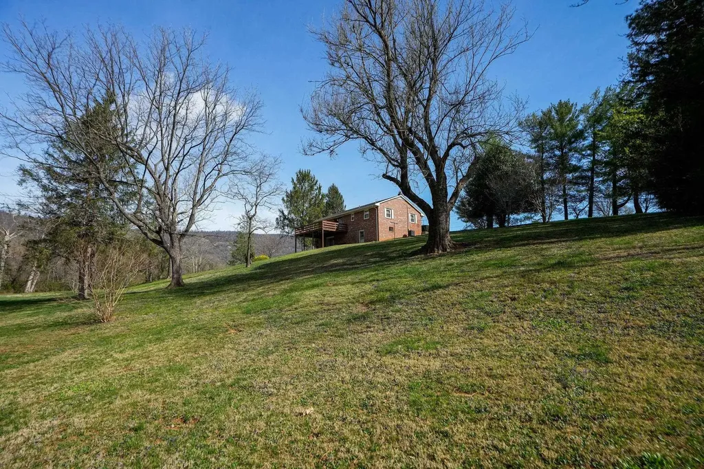 1371 Afton Mountain Road Afton VA 22920