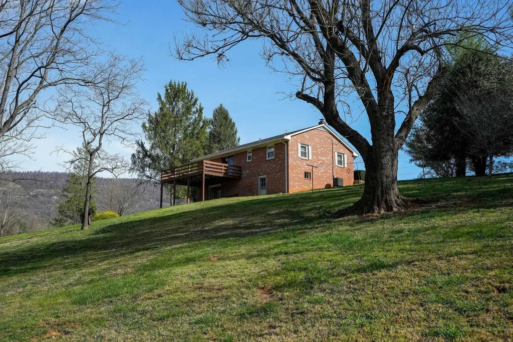 1371 Afton Mountain Road Afton VA 22920