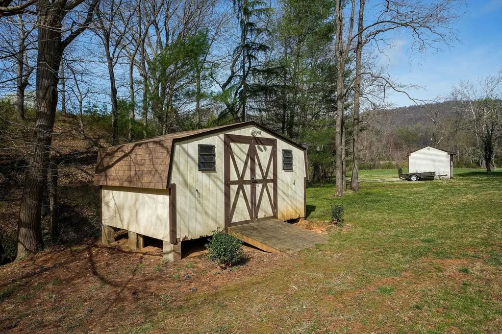 1371 Afton Mountain Road Afton VA 22920