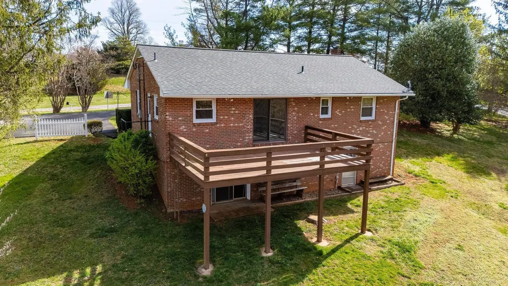 1371 Afton Mountain Road Afton VA 22920