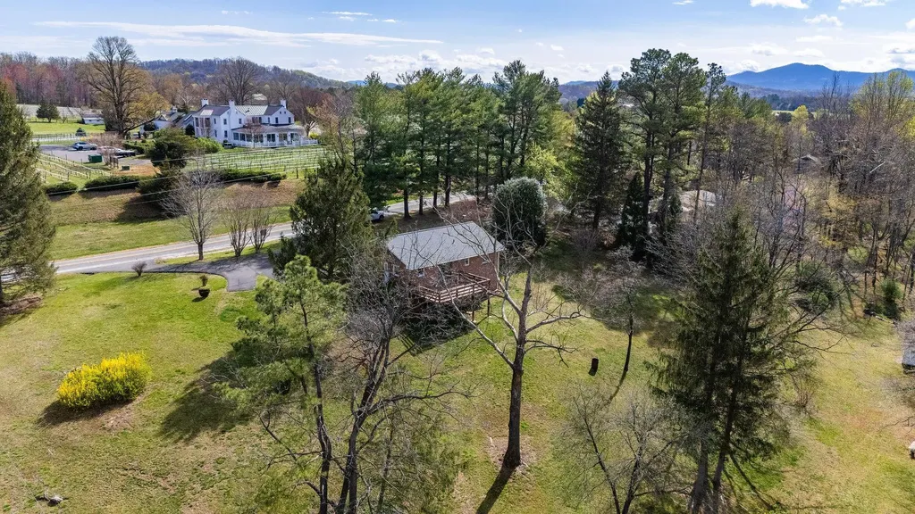 1371 Afton Mountain Road Afton VA 22920