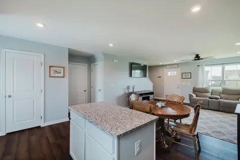 1113 Scruggs Lane Grottoes VA 24441