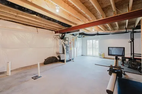 1113 Scruggs Lane Grottoes VA 24441