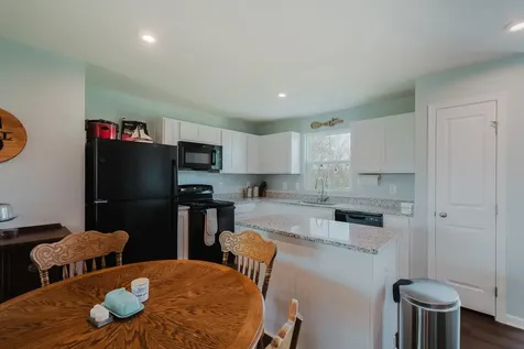 1113 Scruggs Lane Grottoes VA 24441