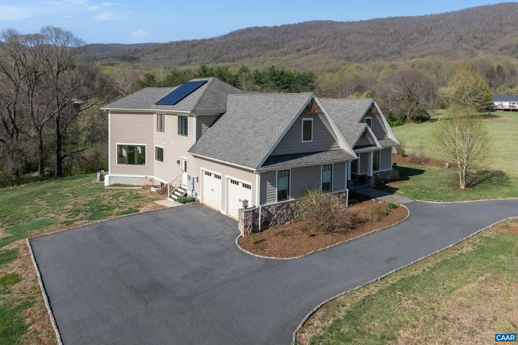 1887 Tanbark Drive Afton VA 22920