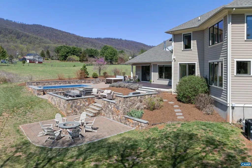 1887 Tanbark Drive Afton VA 22920