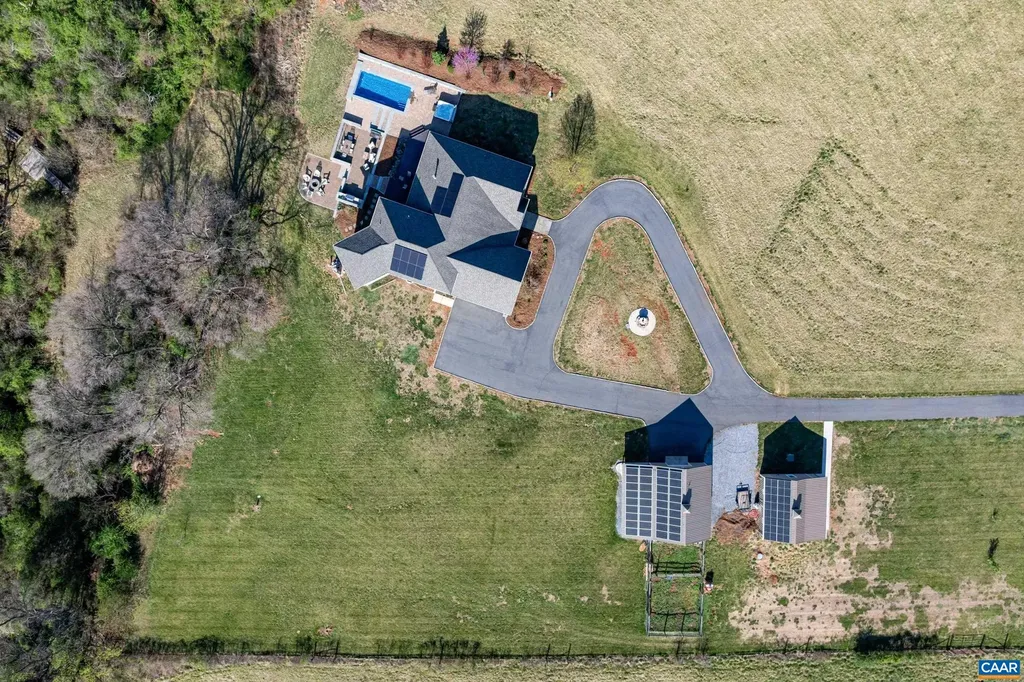 1887 Tanbark Drive Afton VA 22920