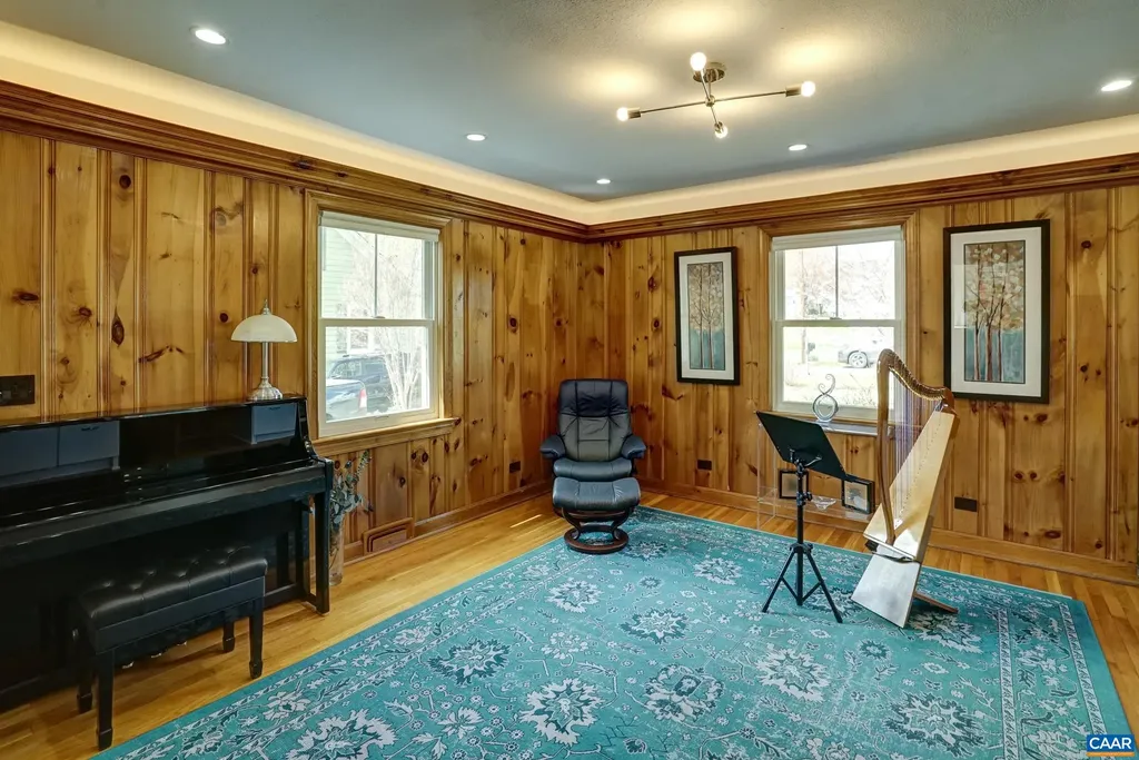 1291 Saint George Street Crozet VA 22932