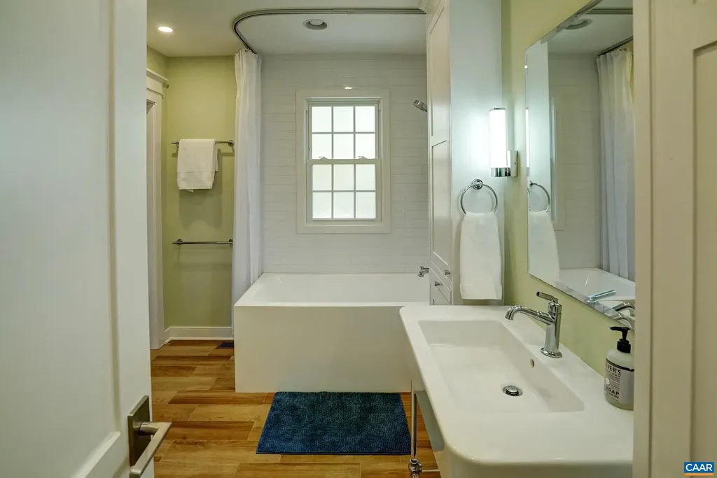 1291 Saint George Street Crozet VA 22932