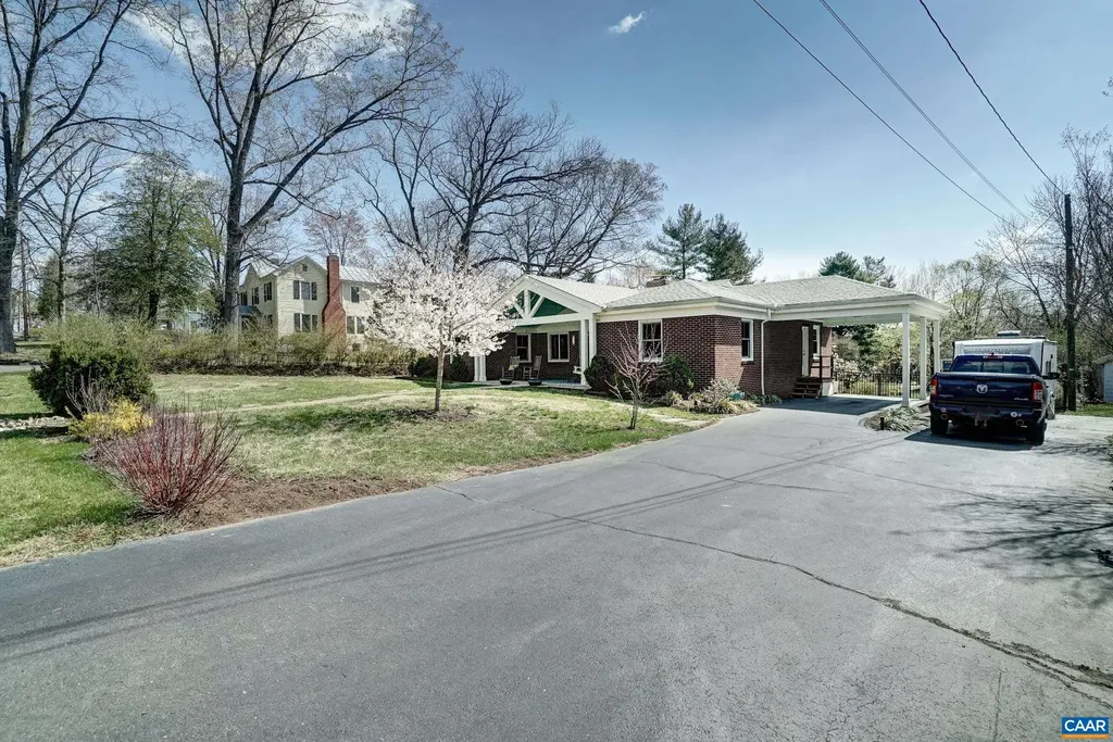 1291 Saint George Street Crozet VA 22932