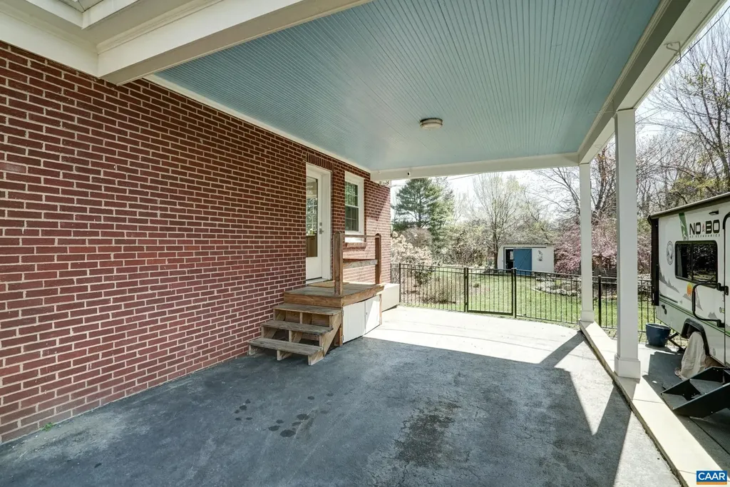 1291 Saint George Street Crozet VA 22932