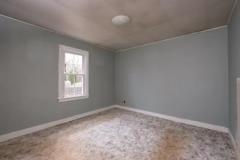 53 Woodcrest Road Staunton VA 24401