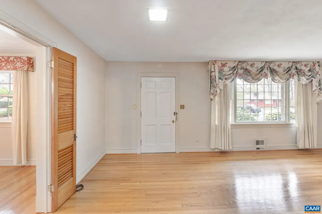 129 West Park Drive Charlottesville VA 22901