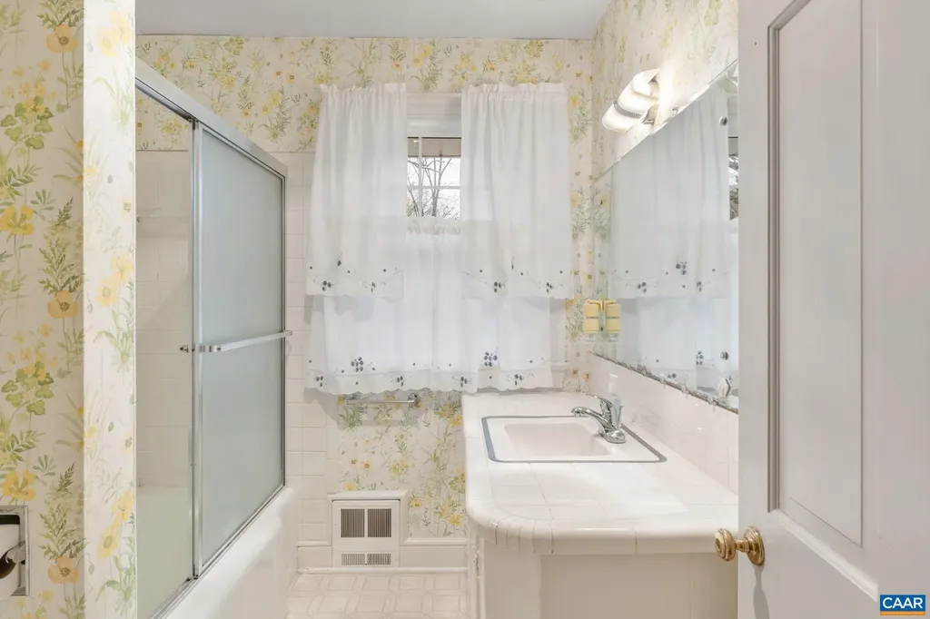 129 West Park Drive Charlottesville VA 22901